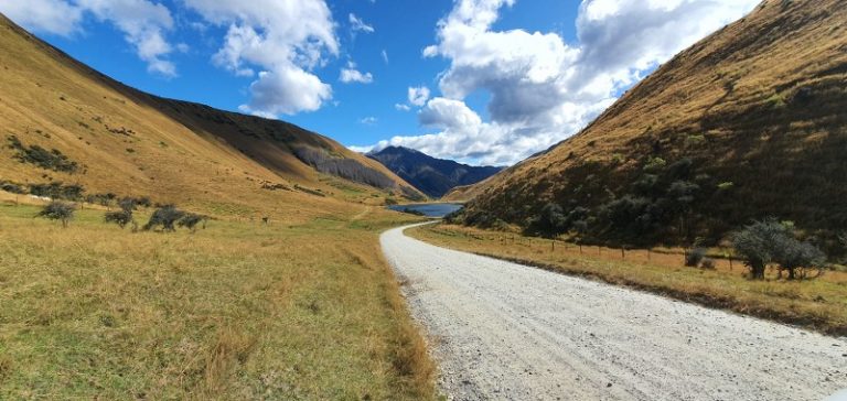 Moke Lake Loop Track Walk near Queenstown - Copyright Freewalks NZ (2)