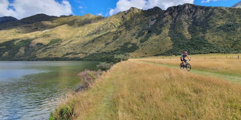 Moke Lake Loop Track walk near Queenstwon view of mountains - Copyright Freewalks NZ