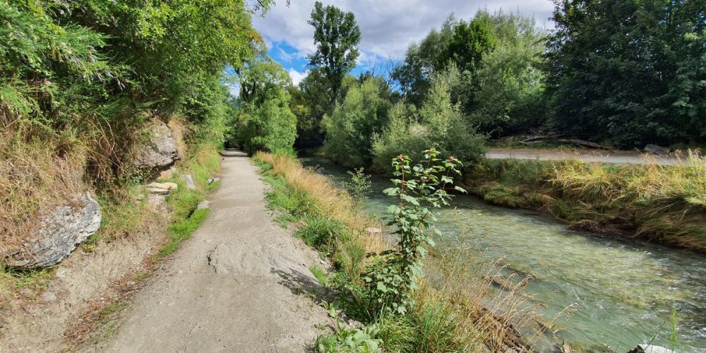 Arrowtown Anniversary Walk - Copyright Freewalks.nz