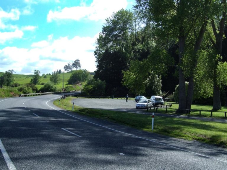 Car park at the beginning of the walk to the Blue Spring - Te Waihou Walkway