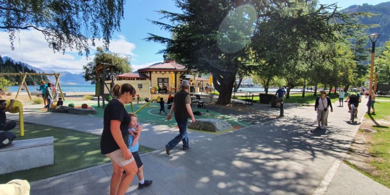 Boardwalk to the start of the Queenstown Gardens walk - Copyright Freewalks NZ