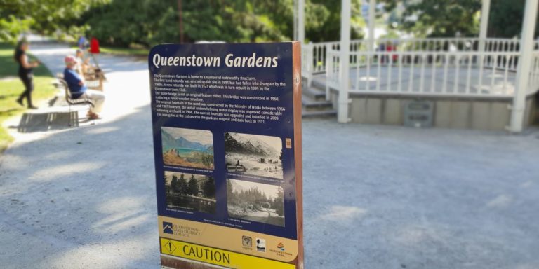 Queenstown Botanical Gardens walk - Copyright Freewalks NZ