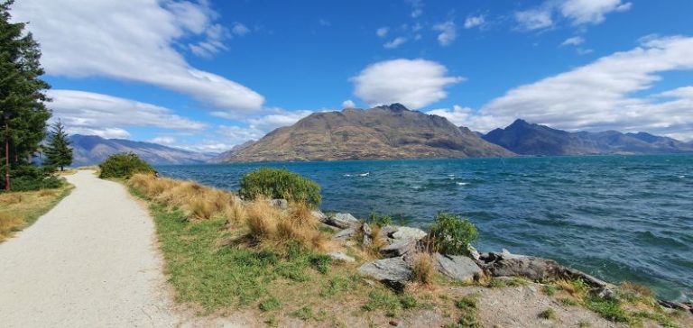 Queenstown Gardens Walk - Copyright Freewalks NZ