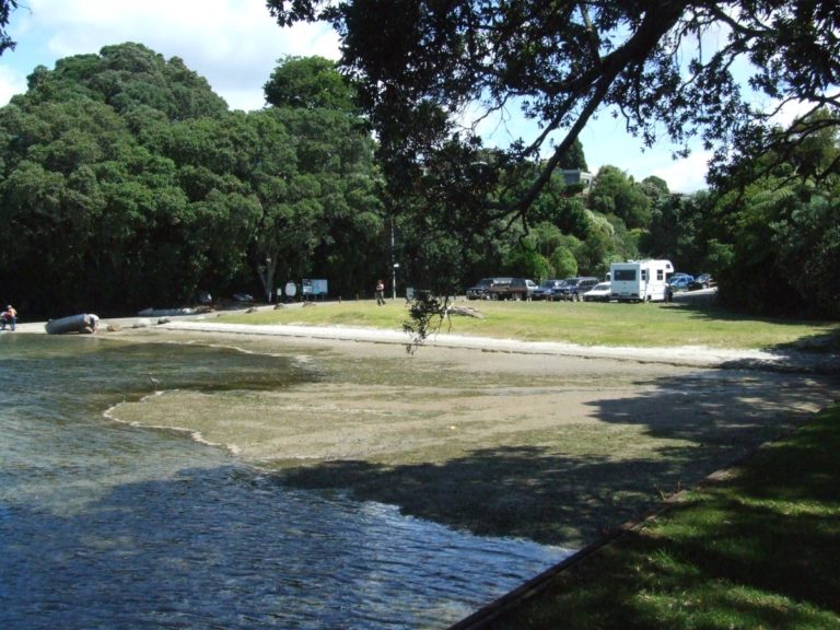 Tanners Point Beach