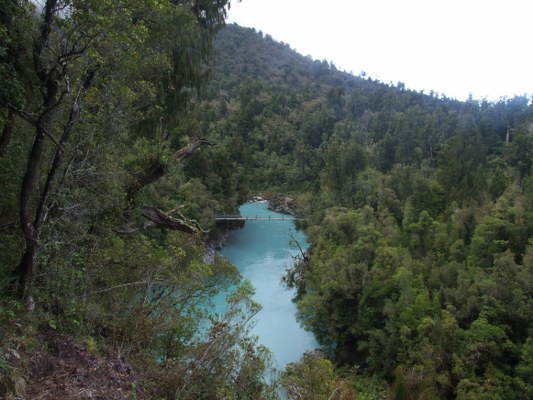 Stunning views of the blue-green waters of the Hokitika River