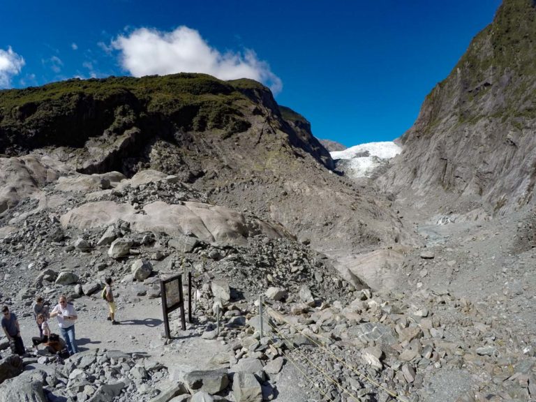 Franz Josef Glacier Lookout - best view of the Franz Josef glacier