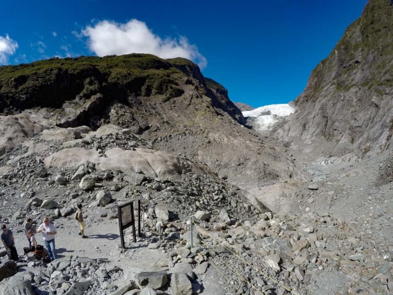 Franz Josef Glacier Lookout - best view of the Franz Josef glacier