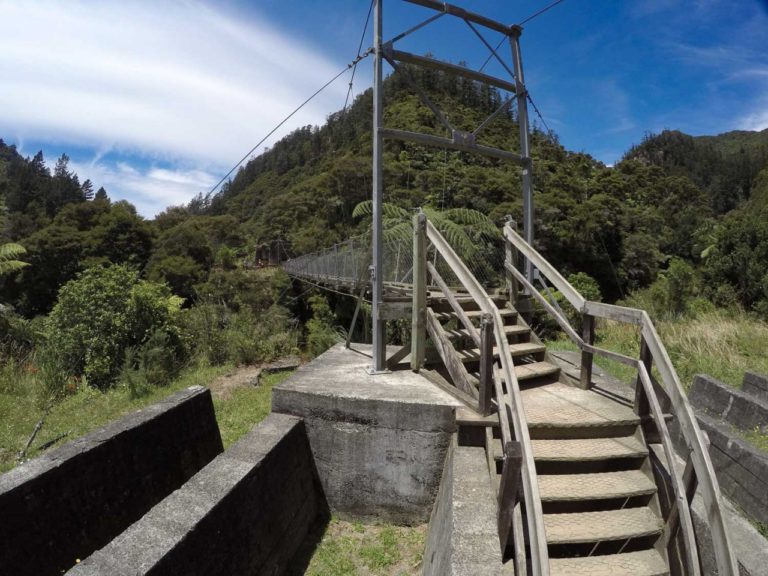 Karangahaka Gorge Bridge walkway