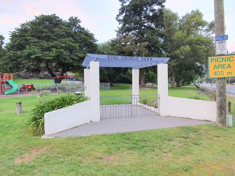 Point 1 - Grovers Hill Track Walk in Roxburgh - Copyright Freewalks.nz