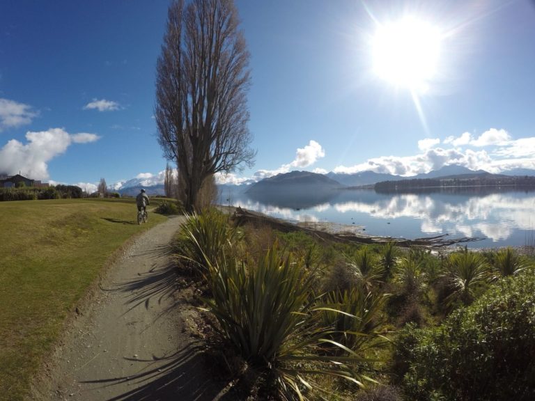 Wanaka Lake