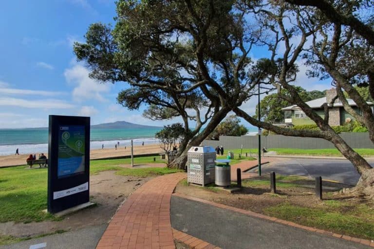 Takapuna Beach the start of the Takapuna to Devonport Green Route Walk in Auckland - Copyright Freewalks.nz