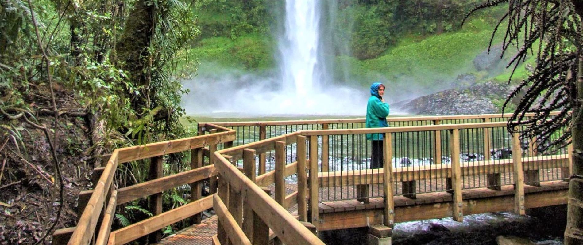 Bridal Veil Falls Raglan