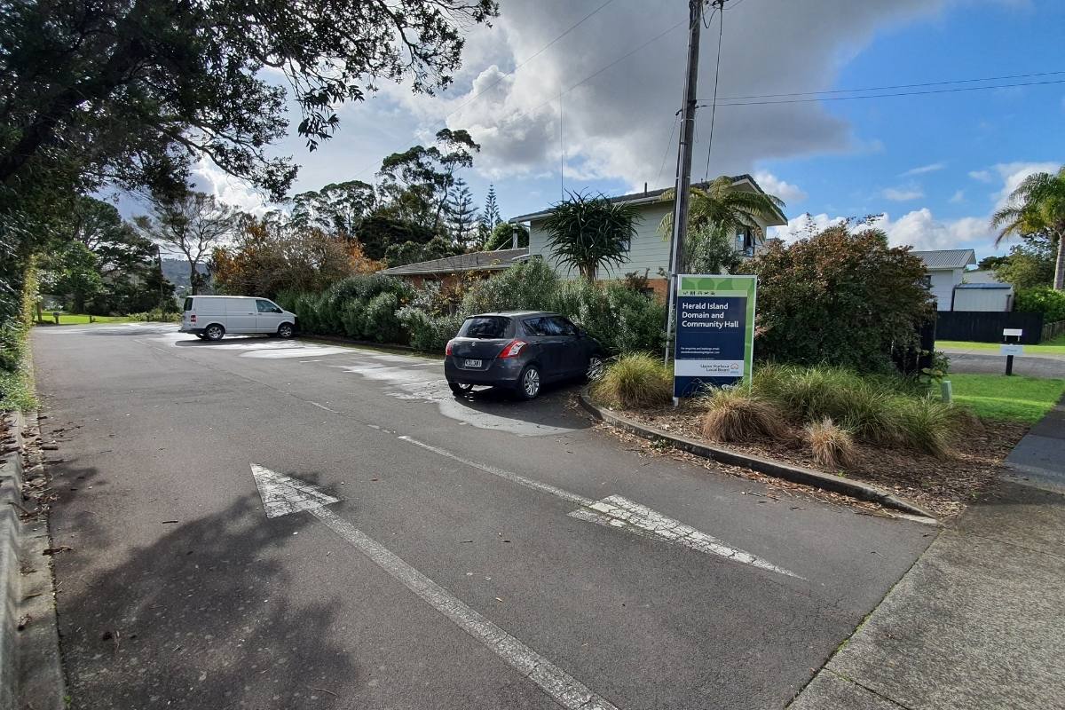 Car park at the start of the Herald Island Path in Hobsonville, Auckland by Sandra at Freewalks.nz