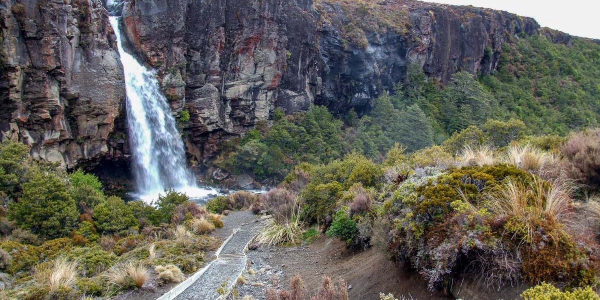 Looking at Taranaki Falls with the track in front at Mt Ruapehu