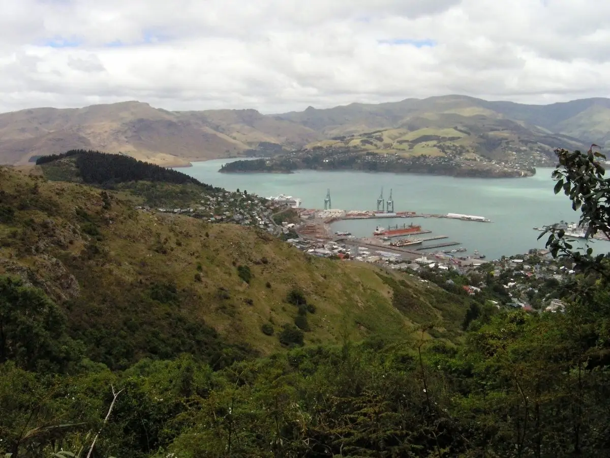 The Bridle Path Lyttelton - stunning views along the way
