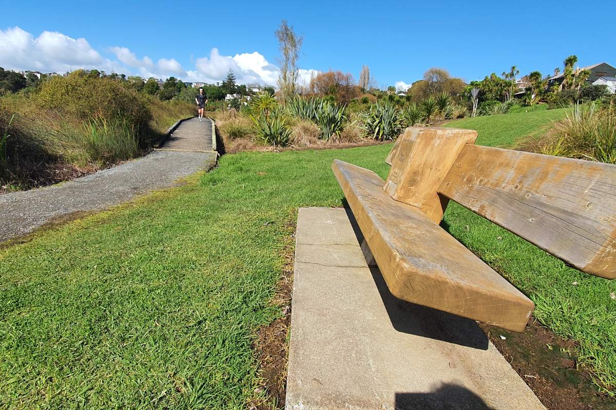 Tuff Crater Path walk, Northcote, North Shore, Auckland