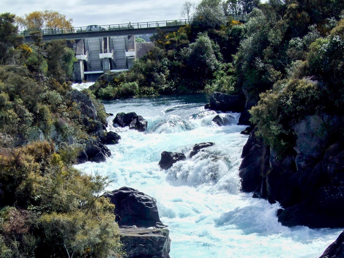 Looking back to Aratiatia Dam||||Aratiatia Dam walk|Aratiatia Rapids Lookout Walk - Dam - Taupo - North Island - Freewalks.nz|Aratiatia Rapids Lookout Walk - Dam - Taupo - North Island - Freewalks.nz|Aratiatia Rapids Lookout Walk - Dam - Taupo - North Island - Freewalks.nz|Aratiatia Rapids Lookout Walk - Dam - Taupo - North Island - Freewalks.nz|