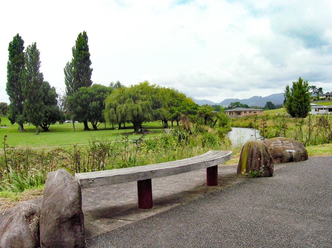 Katikati, Haiku Pathway - Copyright Freewalks.nz