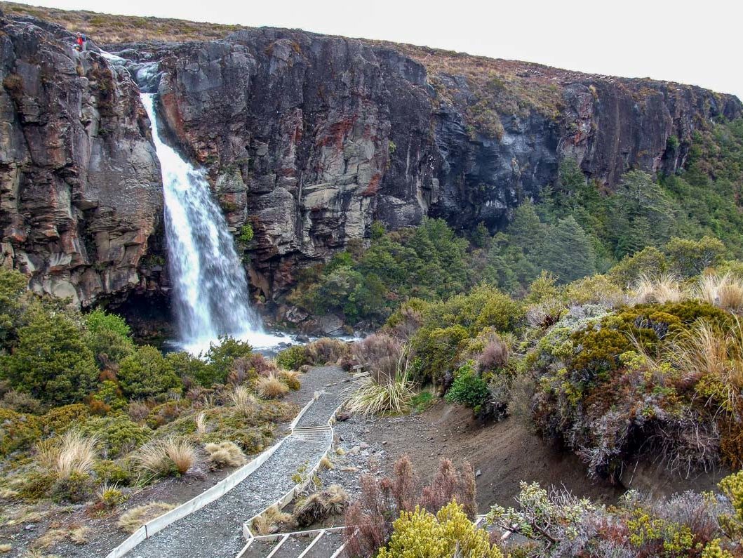 National Park » Taranaki Falls Walk, Mt Ruapehu - Copyright Freewalks.nz