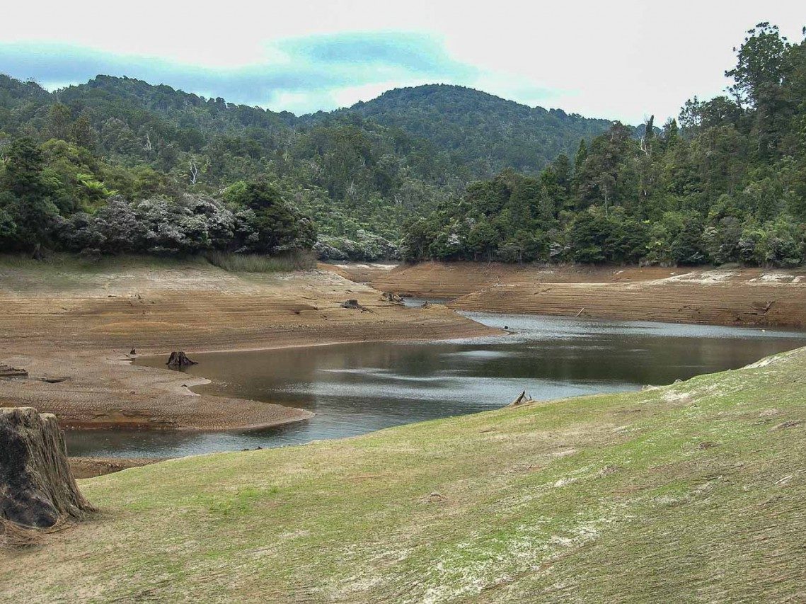 Upper Huia Reservoir |||||||Upper Huia Reservoir Walk