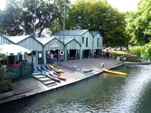 Christchurch walks and hiking in Canterbury - Avon River Walk -Copyright Freewalks.nz