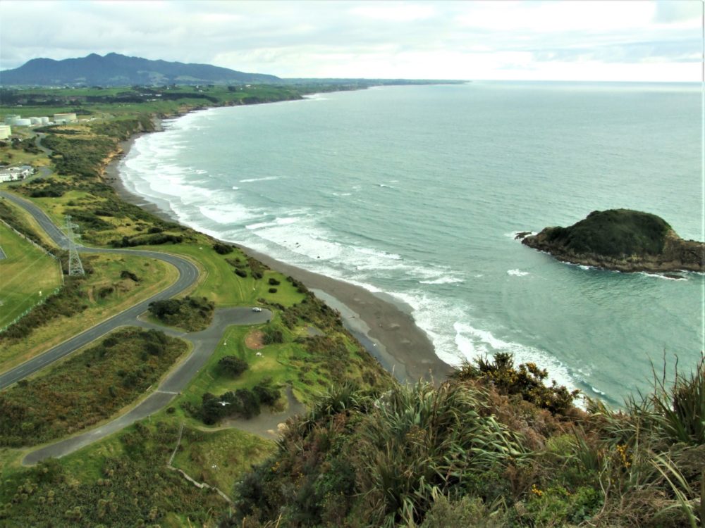 Free New Plymouth Walking & Hiking Guide - Taranaki Region - New Zealand - Paritutu Rock Walk