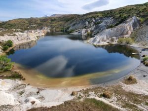 Free St Bathans Walking & Hiking Guide - Otago Region - New Zealand - View of the Blue Lake in St Bathans