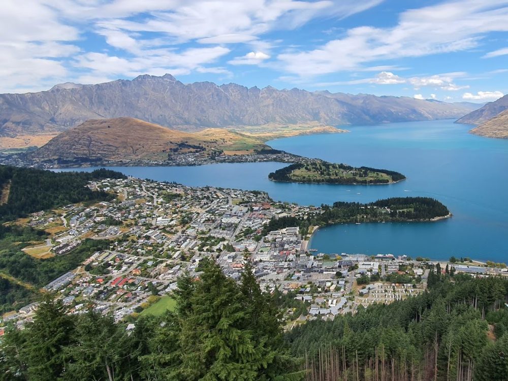 Queenstown Walks & Hiking Guide - Views of Queenstown at the top of the Tiki Trail - Copyright Freewalks NZ