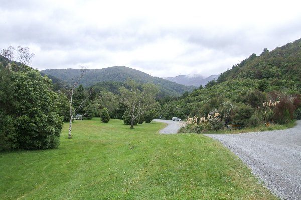 Holdsworth Lodge Carpark