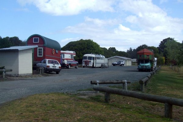 Motueka Domain, Over night camping