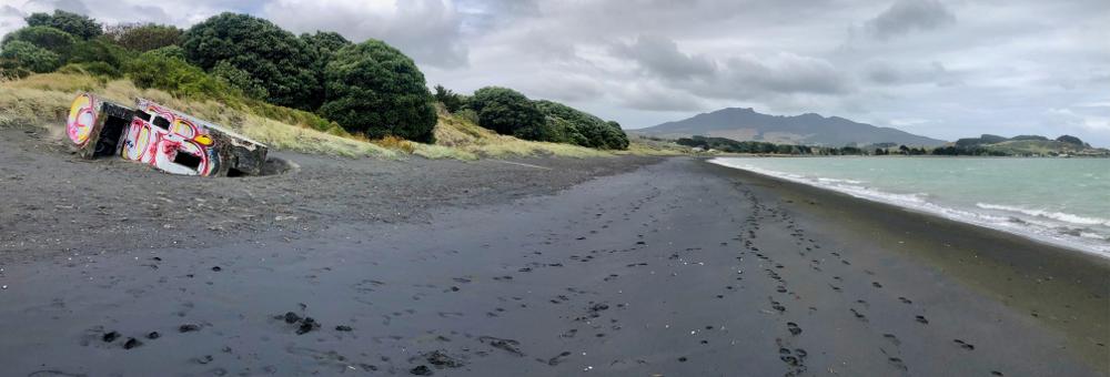 1942 pillbox Wainamu Beach and Karioi