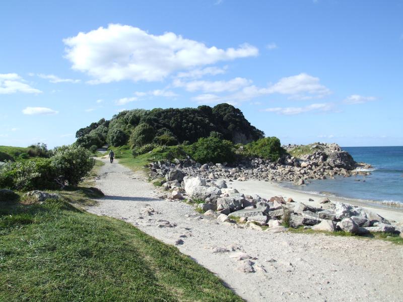 Sand bridge connecting Moturiki Island (Leisure Island) to Mt Maunganui main beach