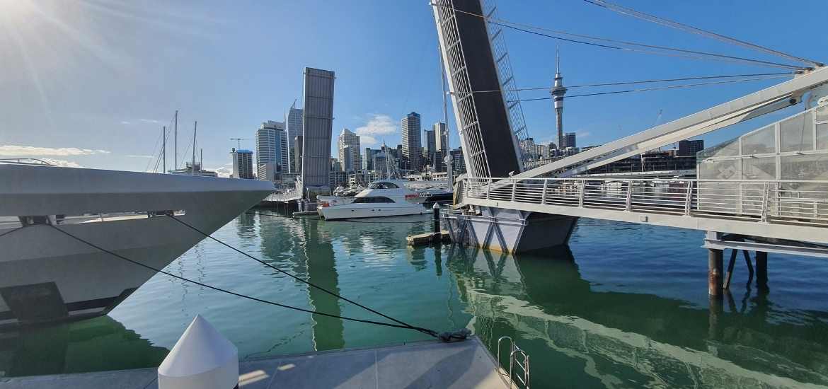 Draw bridge fully open for a boat - Short Auckland Walk - Freewalks.nz