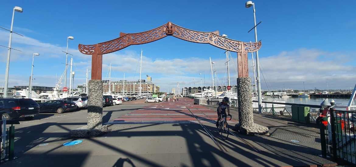 Standing on the other side of the old draw bridge - Short Auckland Walk - Freewalks.nz