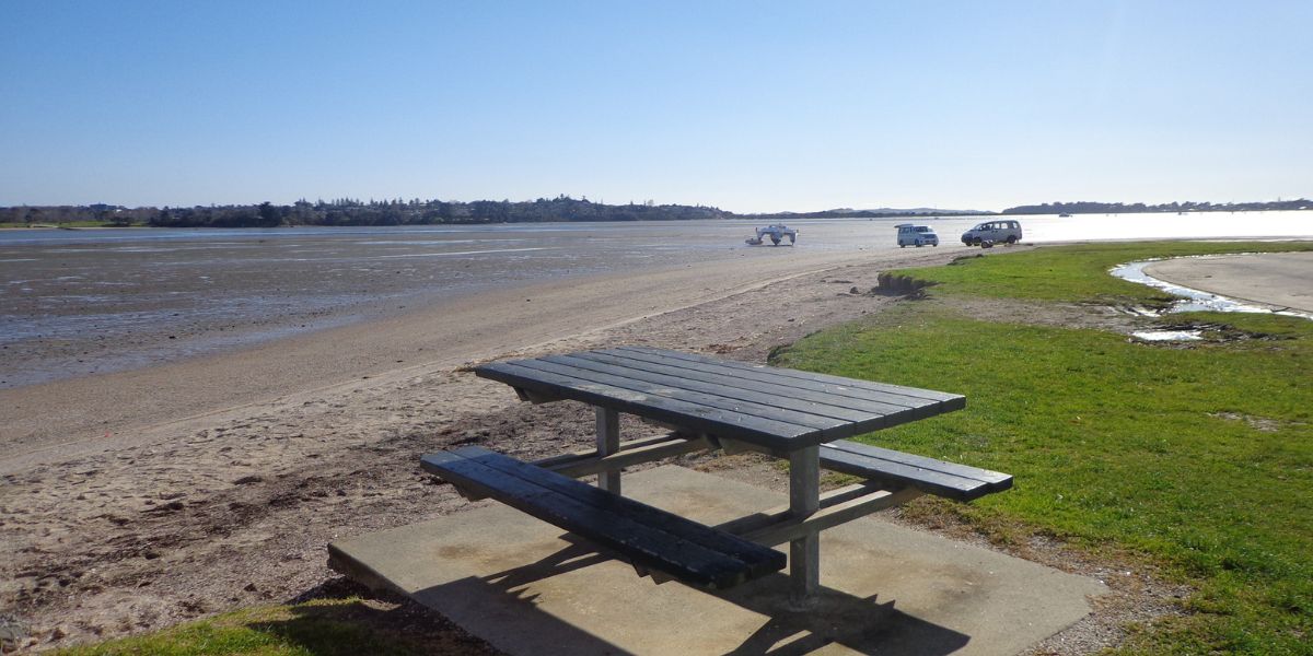 Views from the bench seat overlooking Tamaki Estuary in East Auckland