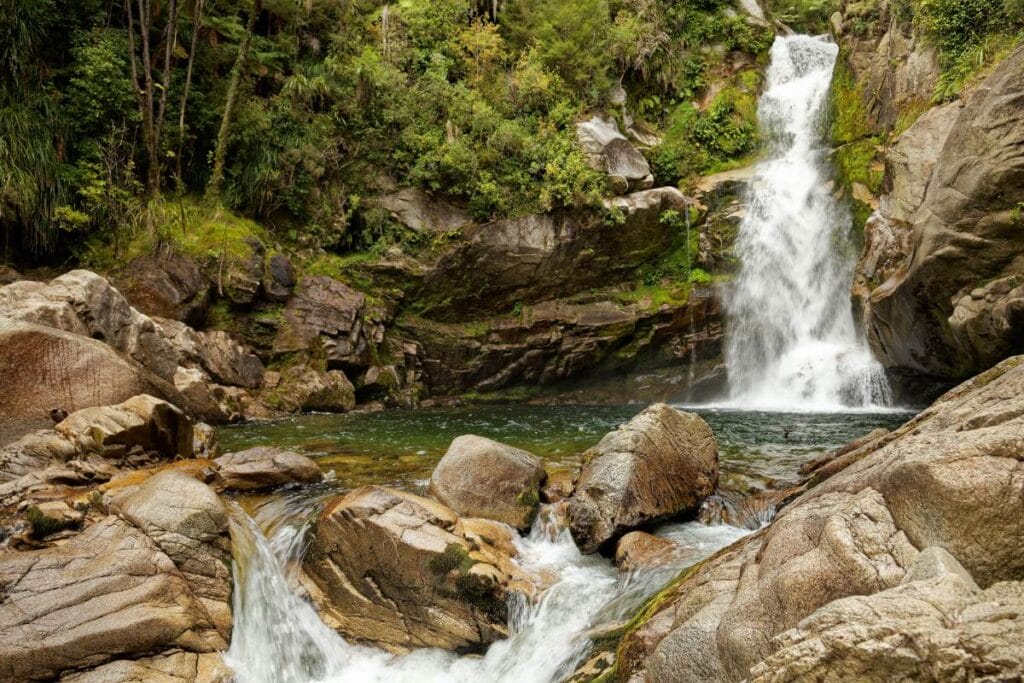 Wainui Falls