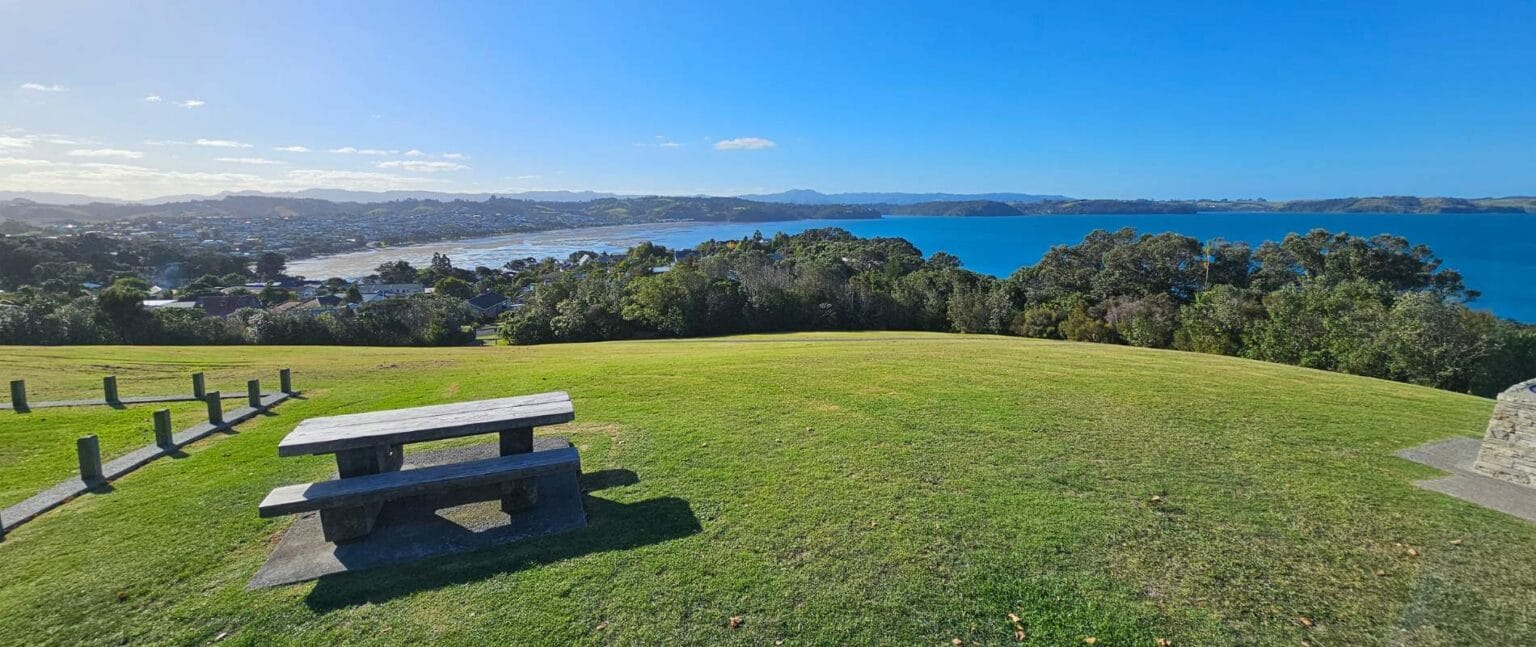 Highfield-Garden-Reserve-Donkey-Park-and-Algies-Bay-Loop-Walk