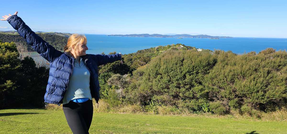 View over Kawau Bay and the islands from the reserve