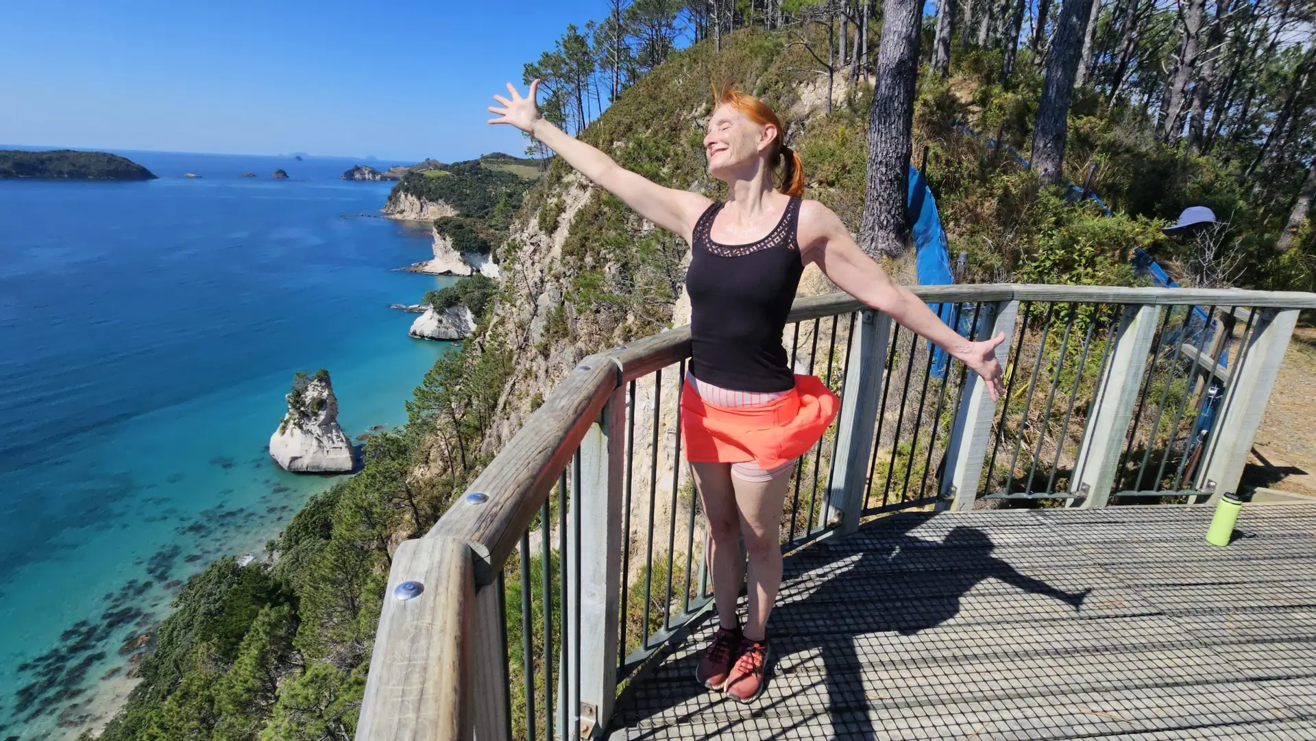 “A Tunnel to Paradise” – My First Encounter with Cathedral Cove