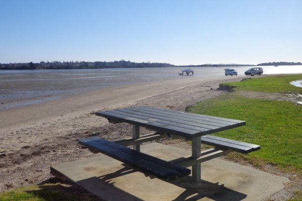 Views from the bench seat overlooking Tamaki Estuary in East Auckland